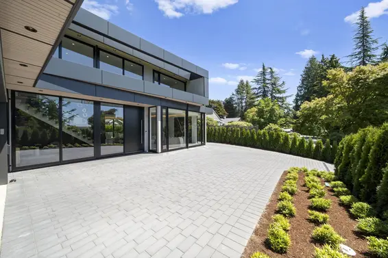 680 Westhyde Place, North Vancouver For Sale - image 5