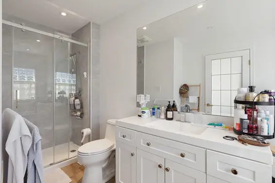915 Wentworth Avenue, North Vancouver For Sale - image 23