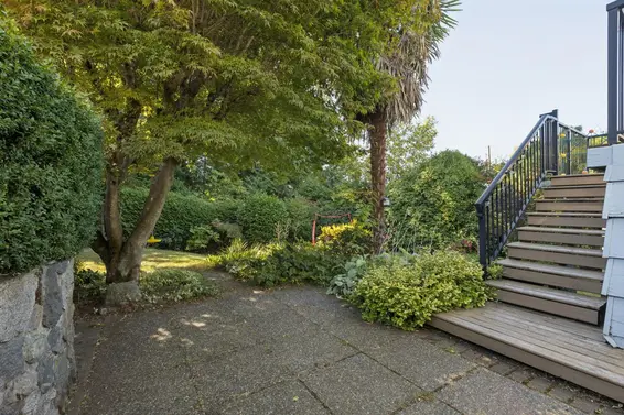 915 Wentworth Avenue, North Vancouver For Sale - image 34
