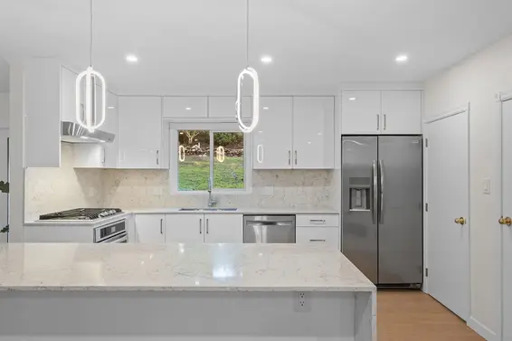 441 Southborough Drive, West Vancouver For Sale - image 11