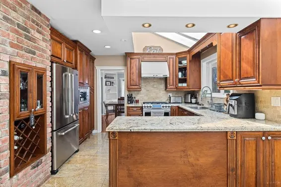 3125 Benbow Road, West Vancouver For Sale - image 17