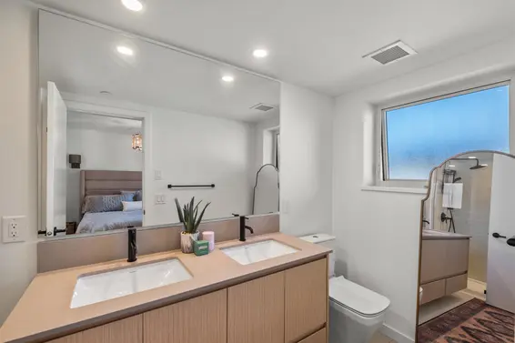 33 528 East 2nd Street, North Vancouver For Sale - image 15