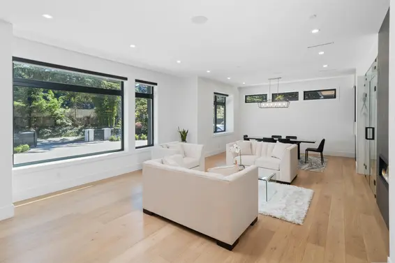565 Mathers Avenue, West Vancouver For Sale - image 3