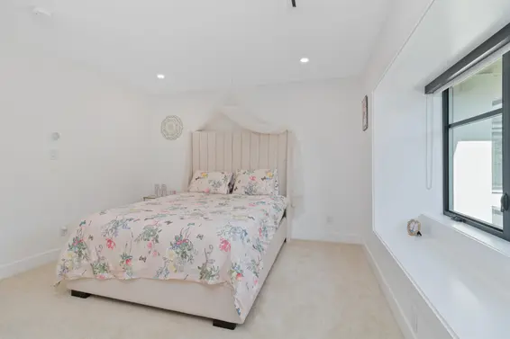 565 Mathers Avenue, West Vancouver For Sale - image 32