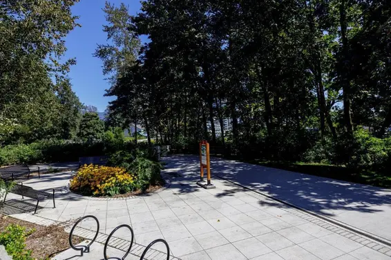 712 Orwell Street, North Vancouver For Sale - image 37