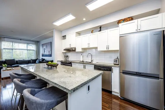 712 Orwell Street, North Vancouver For Sale - image 8