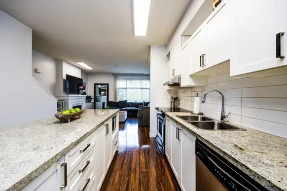 712 Orwell Street, North Vancouver For Sale - image 9