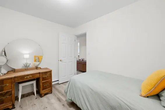 1528 Bowser Avenue, North Vancouver For Sale - image 17