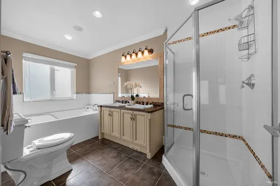 843 Canyon Boulevard, North Vancouver For Sale - image 27