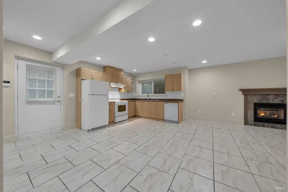 843 Canyon Boulevard, North Vancouver For Sale - image 33