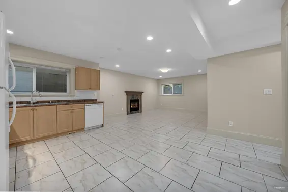 843 Canyon Boulevard, North Vancouver For Sale - image 34