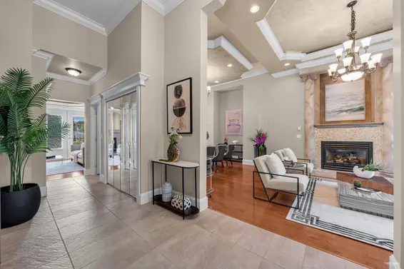 843 Canyon Boulevard, North Vancouver For Sale - image 4