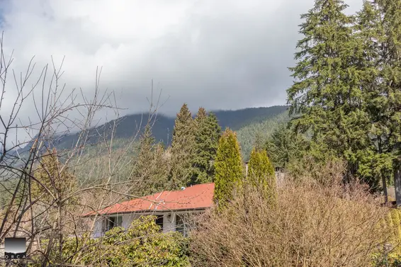 4524 Marineview Crescent, North Vancouver For Sale - image 7