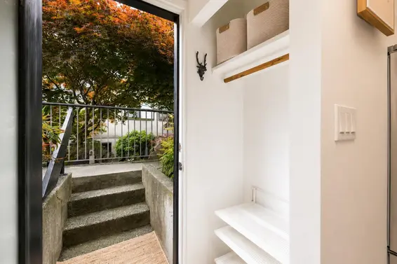 112 1363 Clyde Avenue, West Vancouver For Sale - image 15