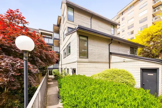 112 1363 Clyde Avenue, West Vancouver For Sale - image 18