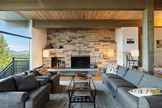 6235 Overstone Drive, West Vancouver For Sale - image 11