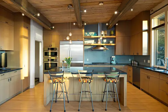 6235 Overstone Drive, West Vancouver For Sale - image 14