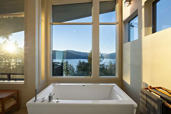 6235 Overstone Drive, West Vancouver For Sale - image 30