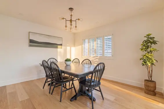 999 Canyon Boulevard, North Vancouver For Sale - image 11