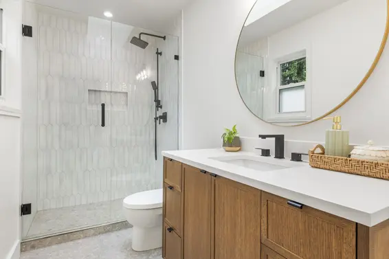 999 Canyon Boulevard, North Vancouver For Sale - image 18