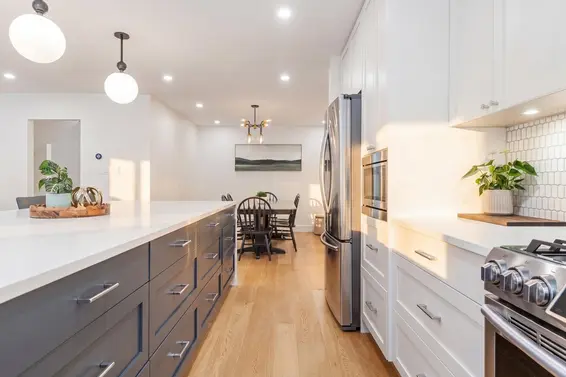 999 Canyon Boulevard, North Vancouver For Sale - image 9