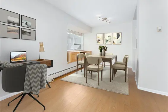 202 1550 Chesterfield Avenue, North Vancouver For Sale - image 3