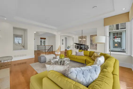 2673 Folkestone Way, West Vancouver For Sale - image 10
