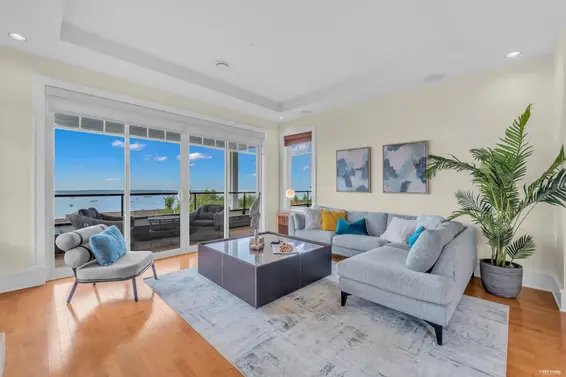 2673 Folkestone Way, West Vancouver For Sale - image 19