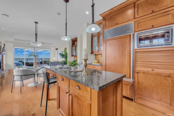 2673 Folkestone Way, West Vancouver For Sale - image 25