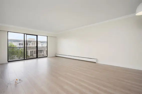 204 127 East 4th Street, North Vancouver For Sale - image 10