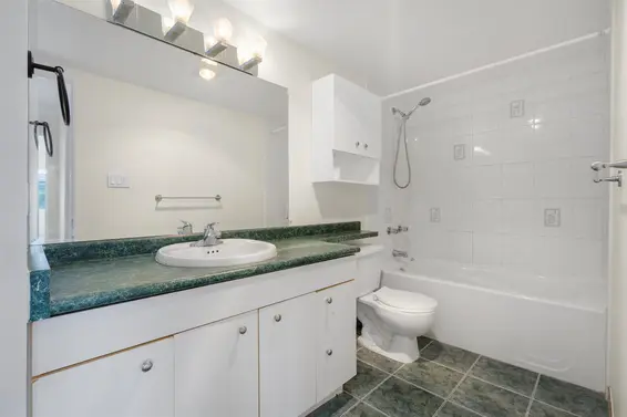 204 127 East 4th Street, North Vancouver For Sale - image 13
