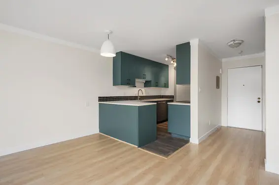 204 127 East 4th Street, North Vancouver For Sale - image 4