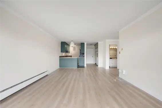 204 127 East 4th Street, North Vancouver For Sale - image 6