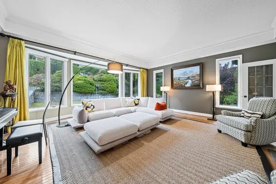 2478 Westhill Court, West Vancouver For Sale - image 4