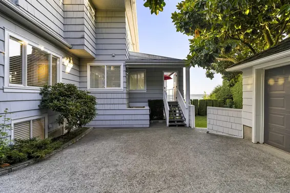 1631 22nd Street, West Vancouver For Sale - image 37