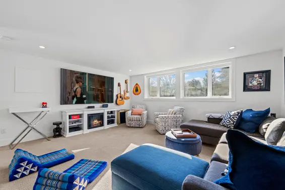 2907 Eddystone Crescent, North Vancouver For Sale - image 23