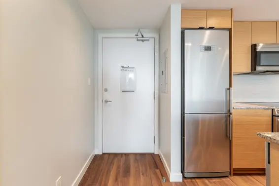 302 135 East 17th Street, North Vancouver For Sale - image 10