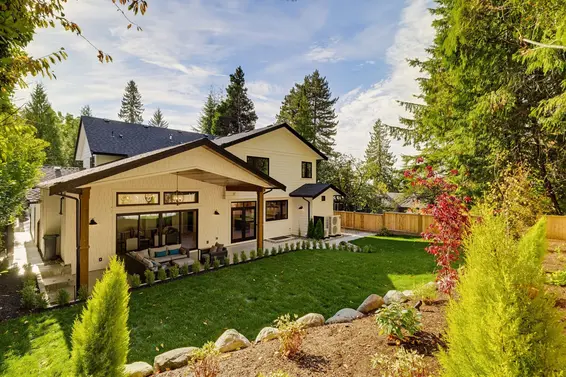 868 Canyon Boulevard, North Vancouver For Sale - image 37