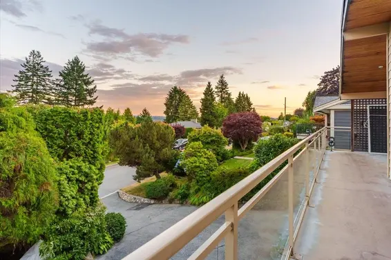 1228 Adderley Street, North Vancouver For Sale - image 6