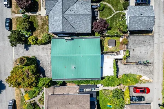 1228 Adderley Street, North Vancouver For Sale - image 8