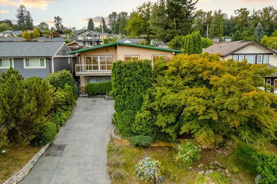 1228 Adderley Street, North Vancouver For Sale - image 9