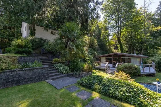 5733 Bluebell Drive, West Vancouver For Sale - image 27