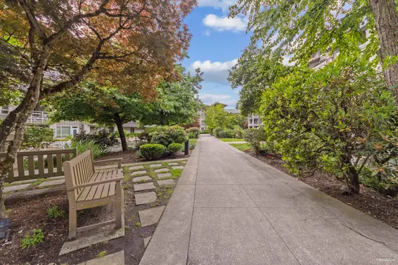 319 580 Raven Wood Drive, North Vancouver For Sale - image 23