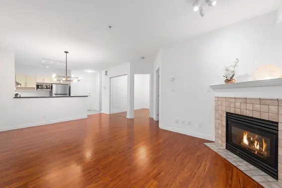 217 3629 Deercrest Drive, North Vancouver For Sale - image 13