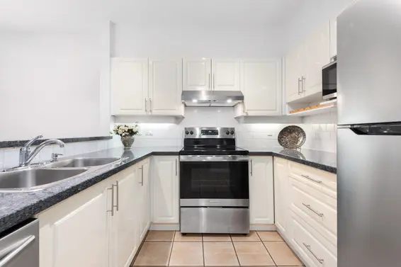 217 3629 Deercrest Drive, North Vancouver For Sale - image 5