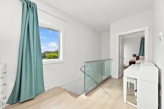 226 East 8th Street, North Vancouver For Sale - image 18