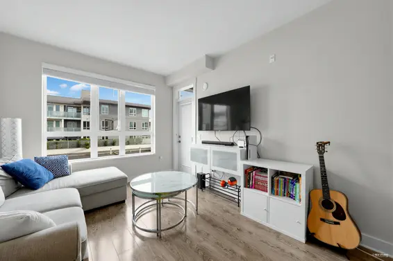 307 733 West 14 Street, North Vancouver For Sale - image 6