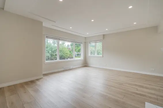 1819 Inglewood Avenue, West Vancouver For Sale - image 10