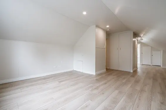 1819 Inglewood Avenue, West Vancouver For Sale - image 12
