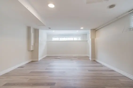 1819 Inglewood Avenue, West Vancouver For Sale - image 21